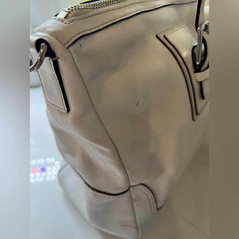 Coach Hampton F13811 | White Leather Satchel Bag | Bag Only | See Photos - Picture 5 of 16